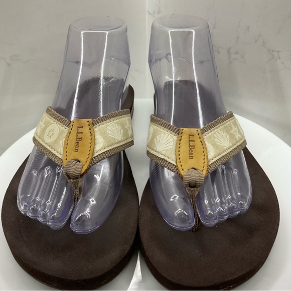L.L. Bean Original seashell flip flops women’s size 7 - Picture 2 of 9